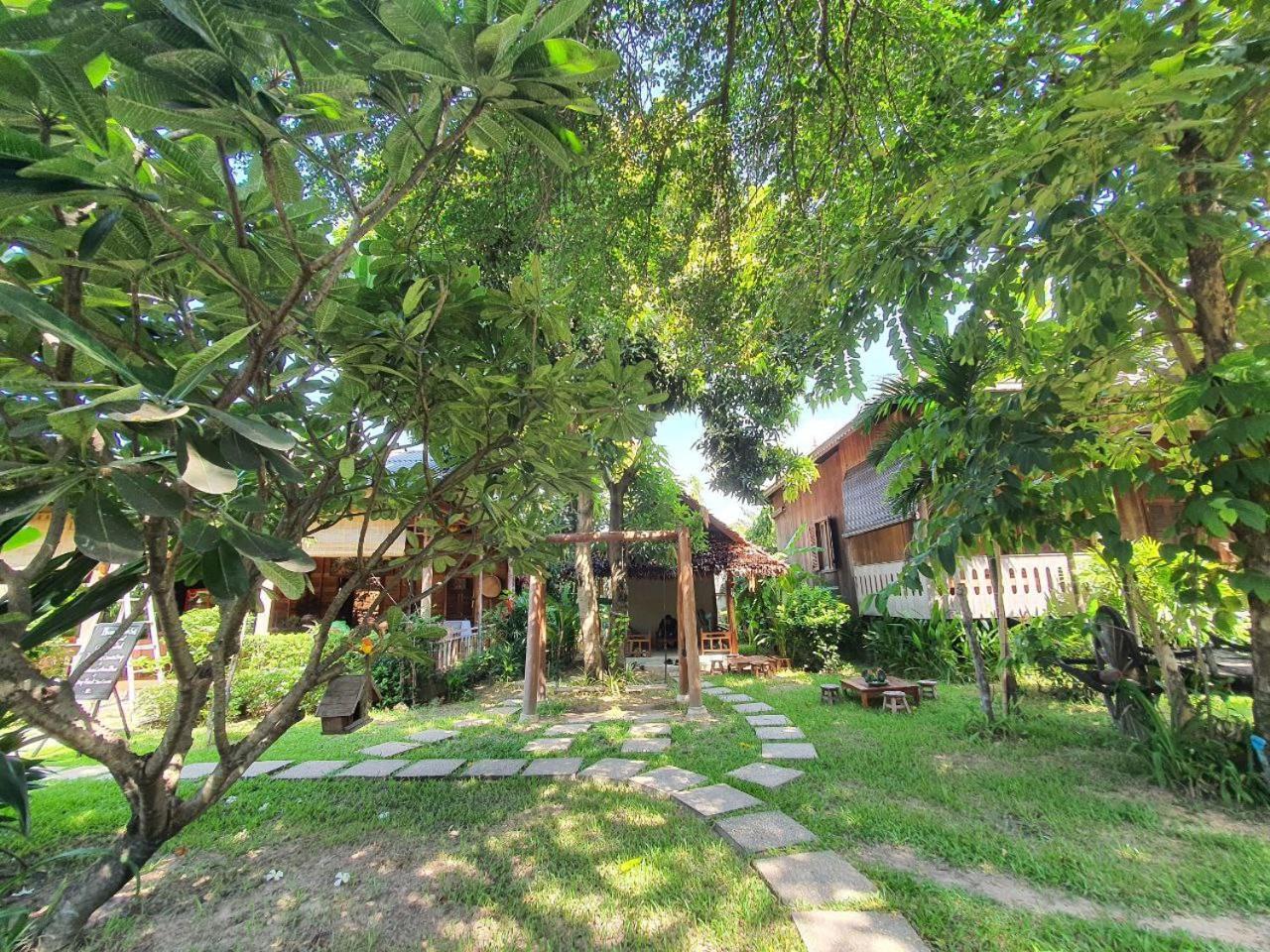 Phum Khmer Lodge - Village Cambodian Eco-Lodge Сием Реап Екстериор снимка